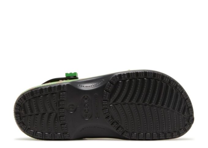 Minecraft x Classic Clog “Grass Block”